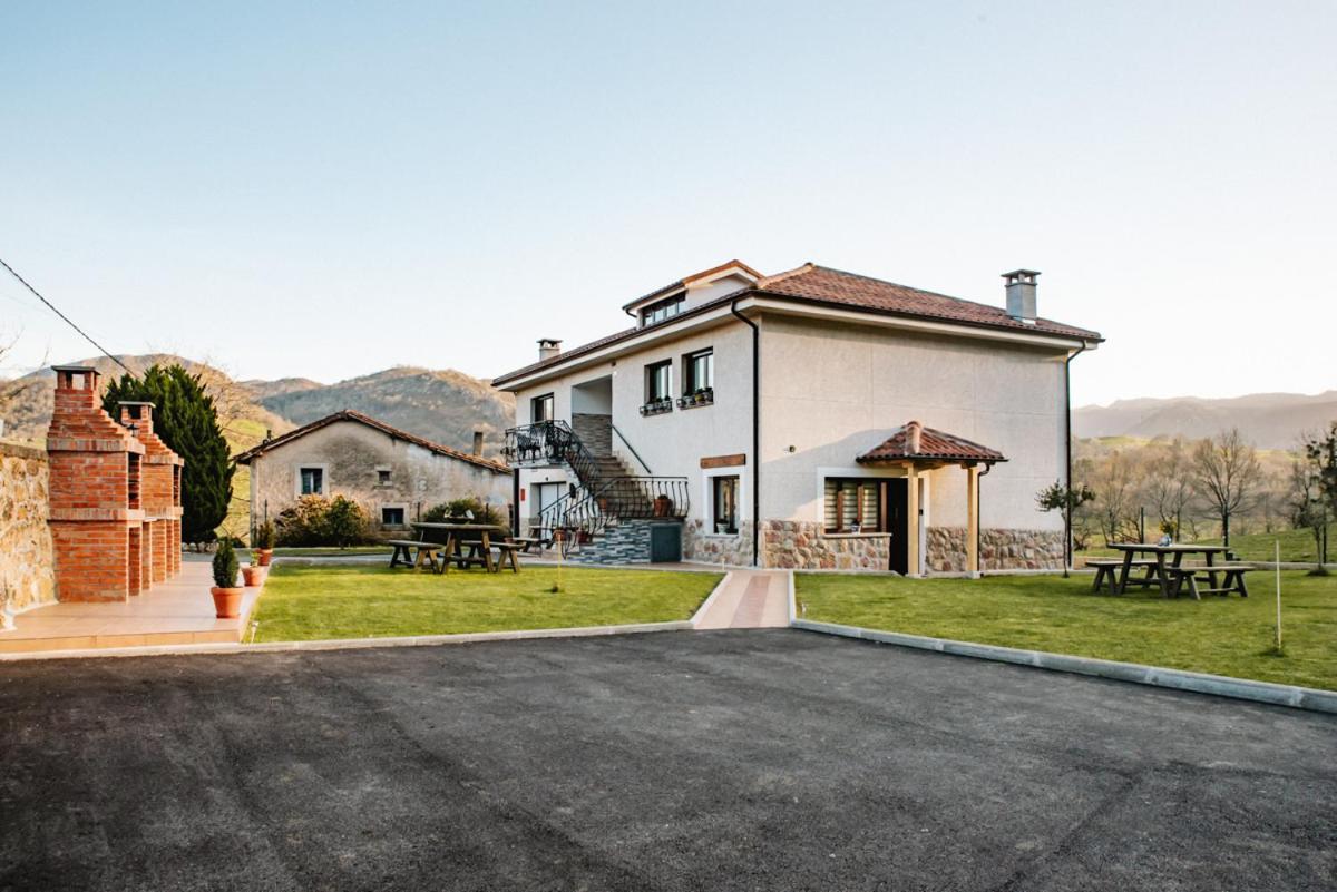 Apartamentos La Cortina Кангас-де-Онис Экстерьер фото